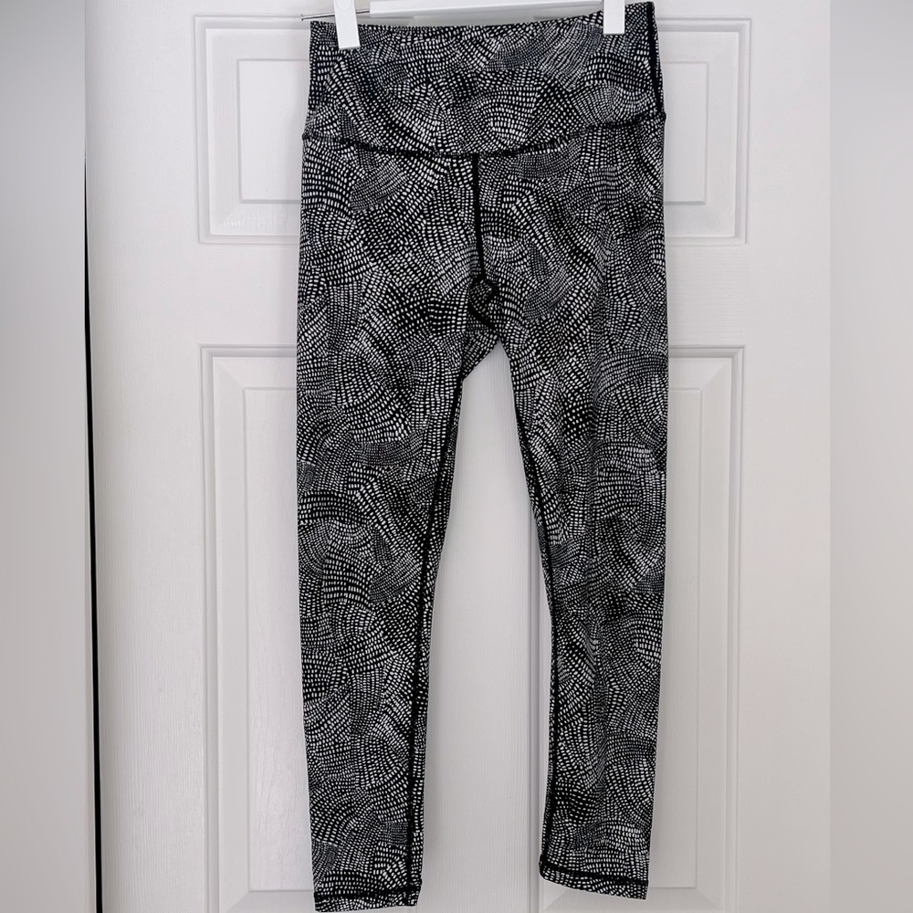 Zella black and white leggings